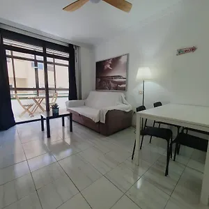  Apartment Alquilaencanarias-medano Colon Center, Near The Spanien